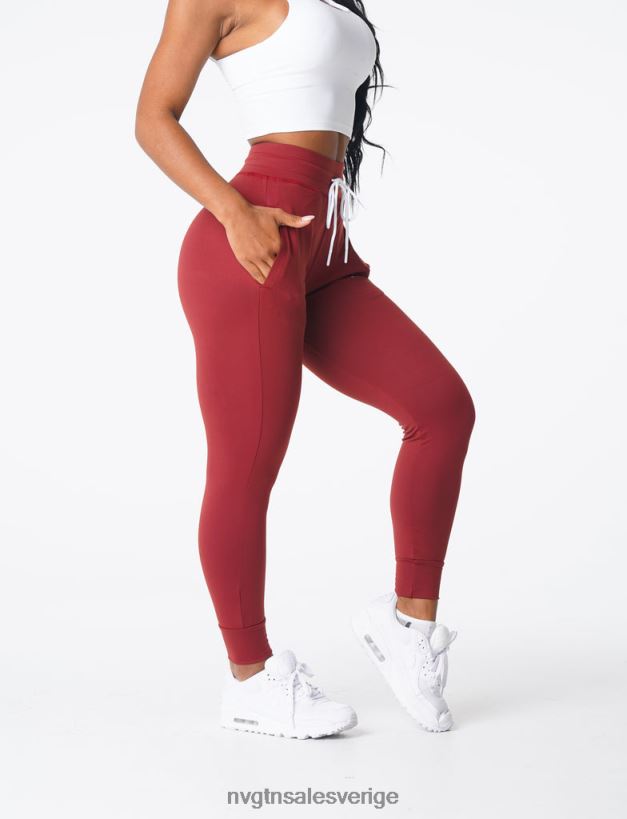 B886LB705 rödbrun kondition NVGTN kvinnor joggare