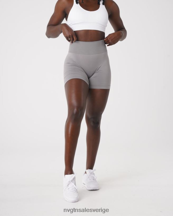 B886LB450 ljusgrå kondition NVGTN kvinnor solida sömlösa shorts