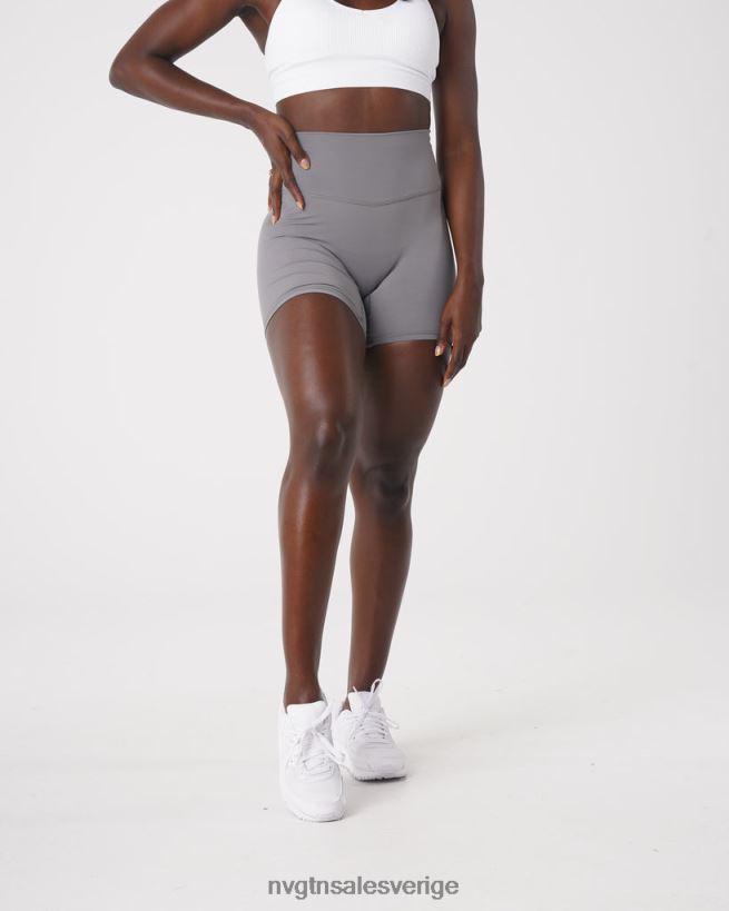 B886LB455 grå kondition NVGTN kvinnor signatur 2.0 shorts