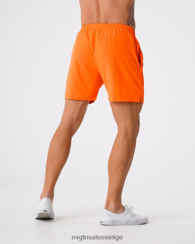 B886LB803 orange bottnar NVGTN män flex shorts