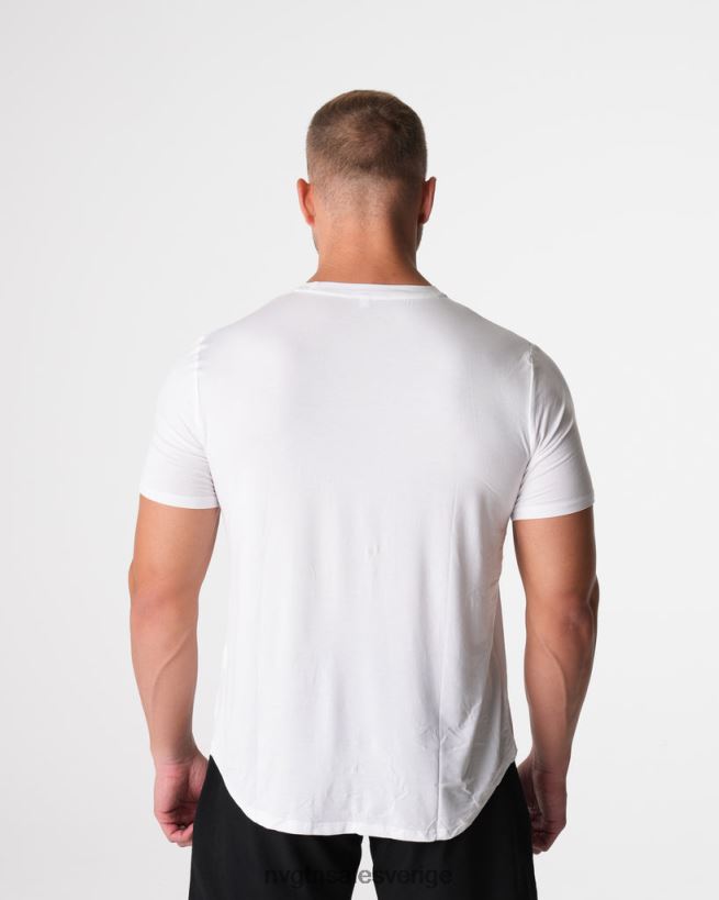 B886LB758 vit blast NVGTN män tekniskt monterad t-shirt