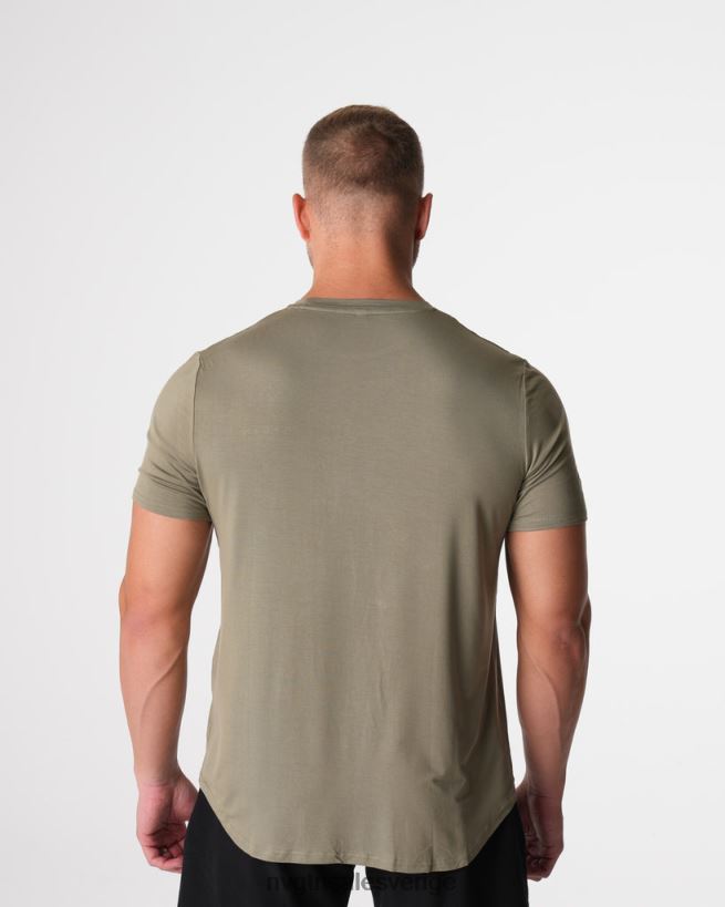 B886LB761 salviagrön blast NVGTN män tekniskt monterad t-shirt
