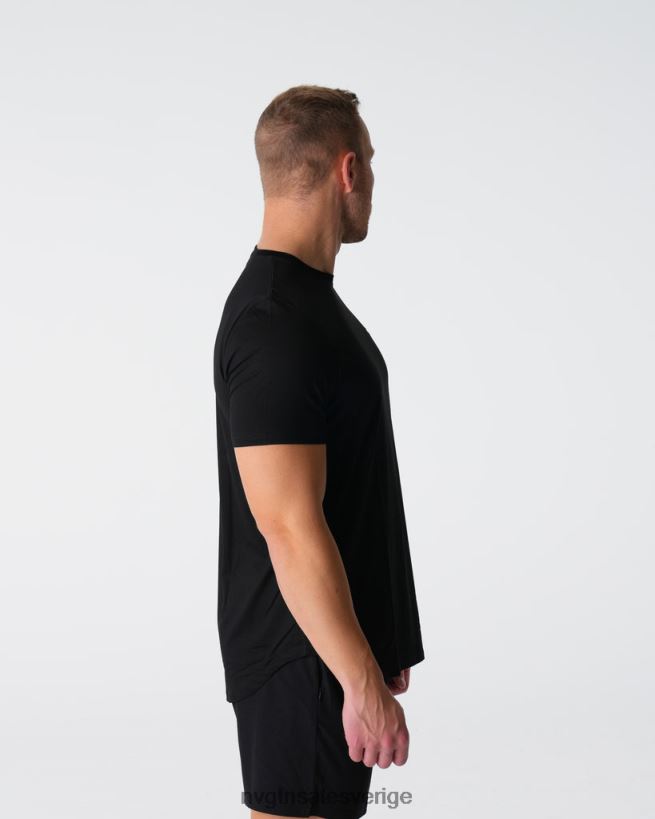 B886LB763 svart blast NVGTN män tekniskt monterad t-shirt